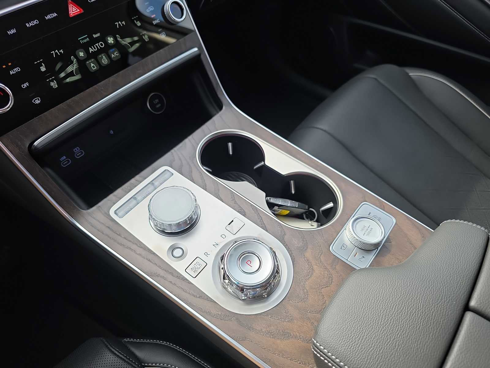 New 2026 Genesis GV80 2.5T Advanced image 21