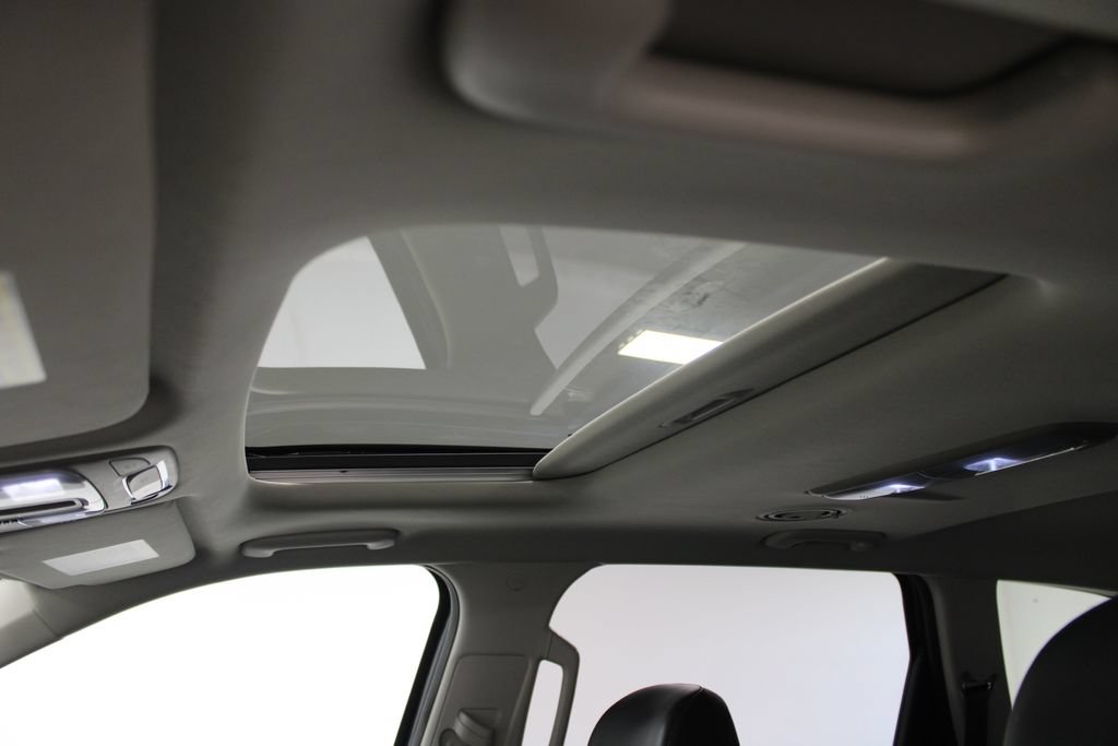 Used 2025 Kia Telluride S FWD image 51