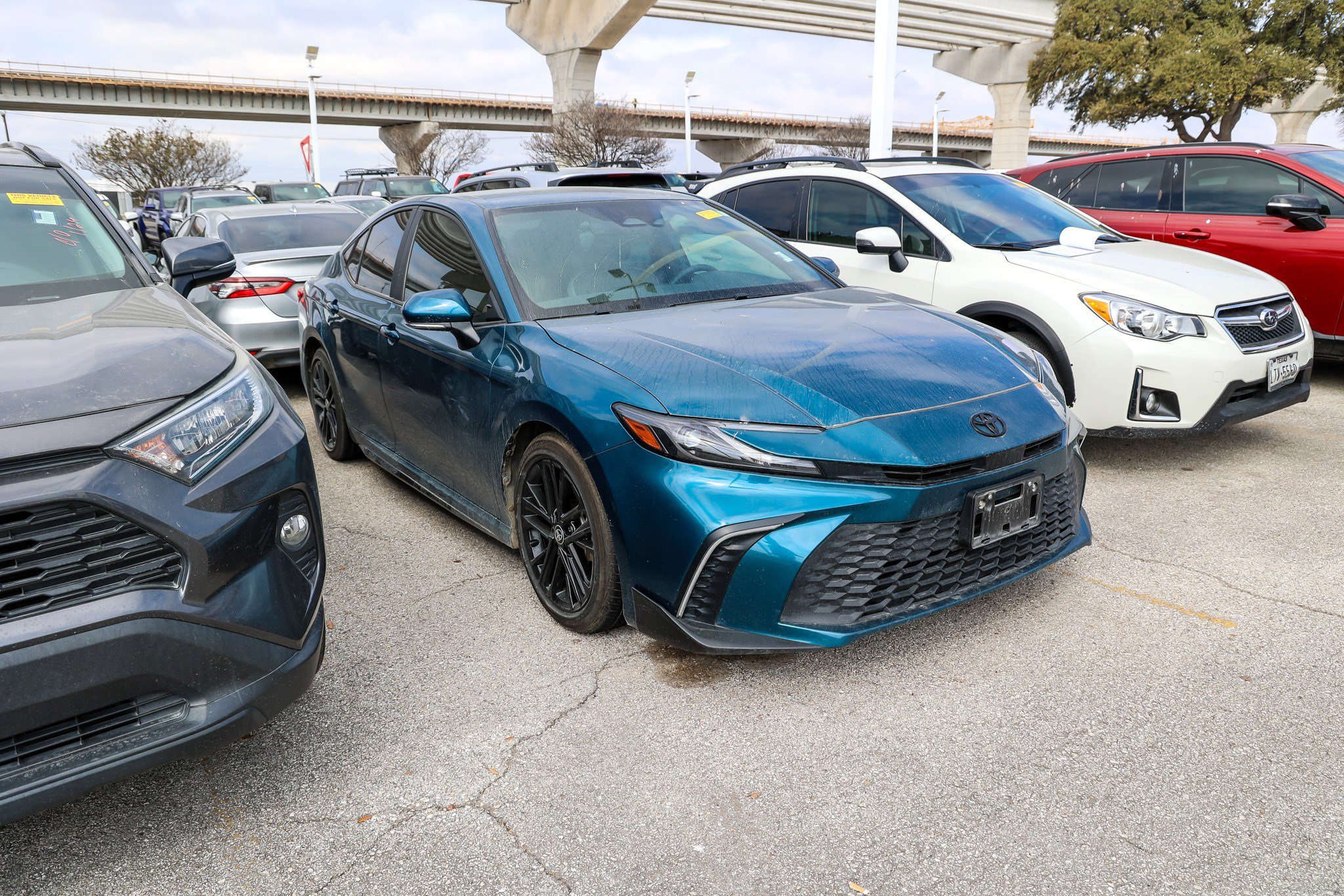 Certified 2025 Toyota Camry SE w/ Convenience Package image 6