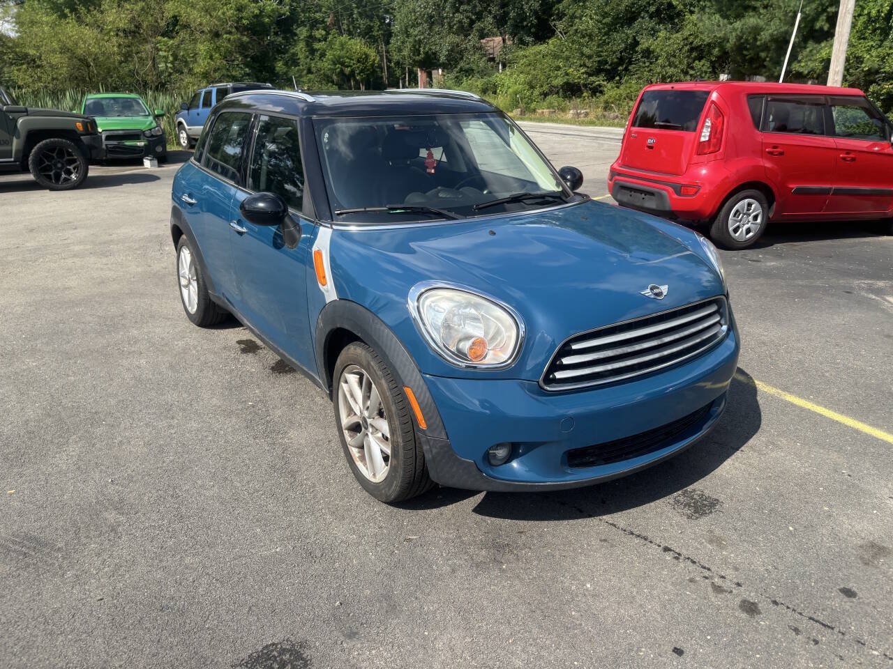 Used 2012 MINI Cooper Countryman FWD image 3