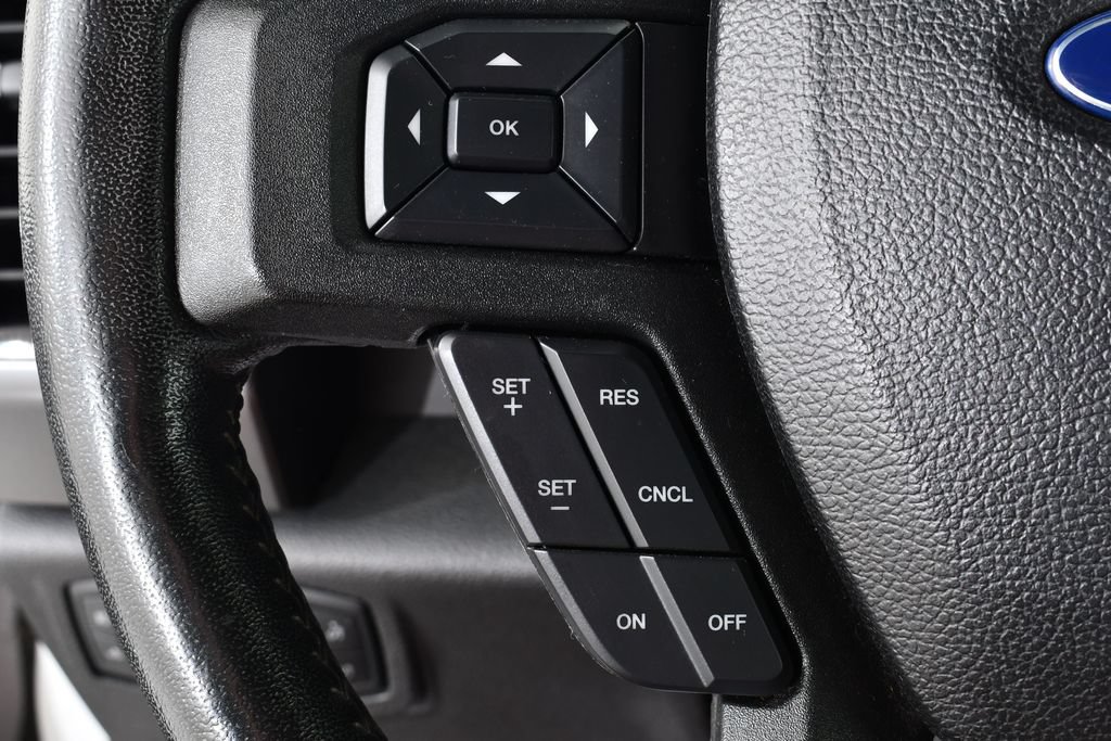 Used 2018 Ford F150 XLT w/ Equipment Group 302A Luxury AWD/4WD image 33