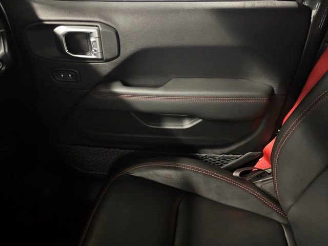 Used 2020 Jeep Wrangler Unlimited Rubicon w/ Quick Order Package 28Y Recon AWD/4WD image 15