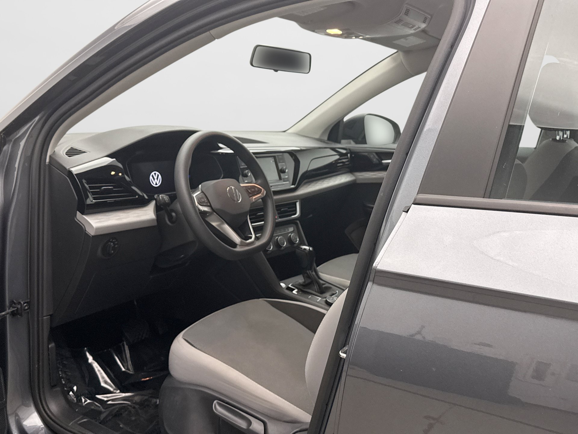 Used 2022 Volkswagen Taos S AWD/4WD image 10
