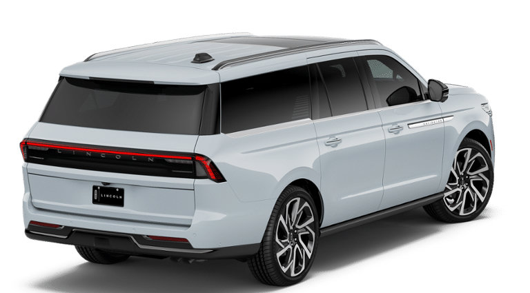 New 2026 Lincoln Navigator L Reserve AWD/4WD image 26