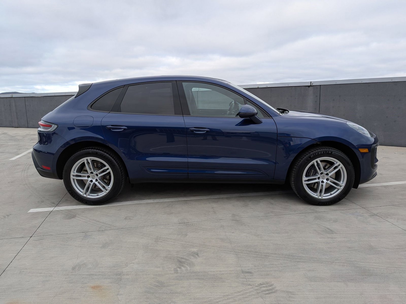 New 2025 Porsche Macan image 8