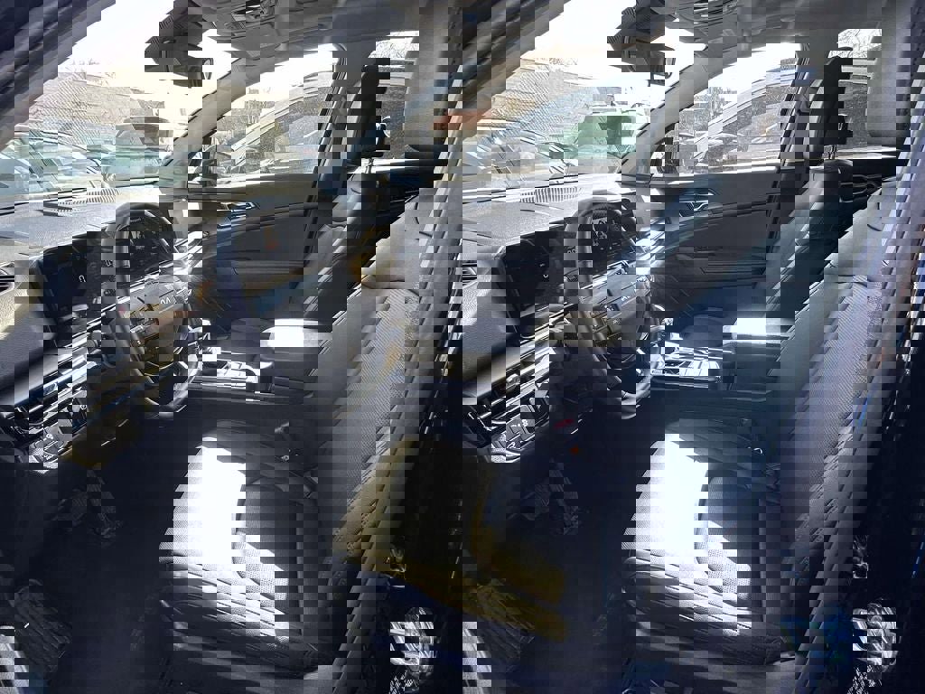 Certified 2026 Kia Sportage EX w/ EX Panorama Roof Package image 12