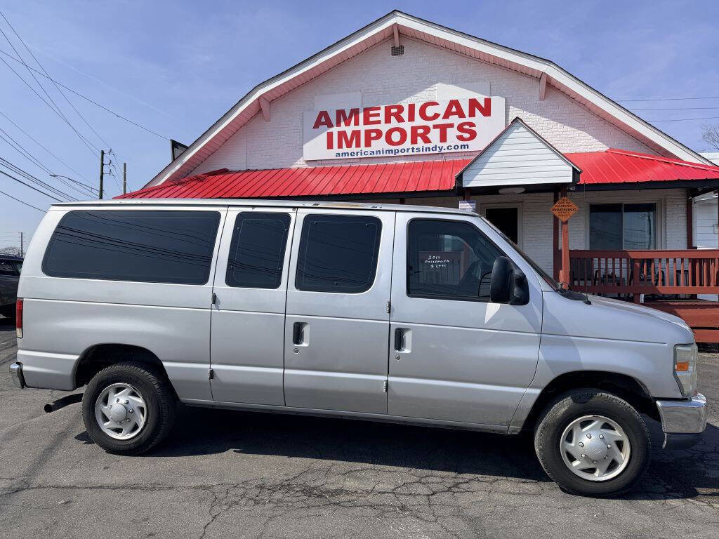 Used 2011 Ford E-350 and Econoline 350 XLT RWD image 1
