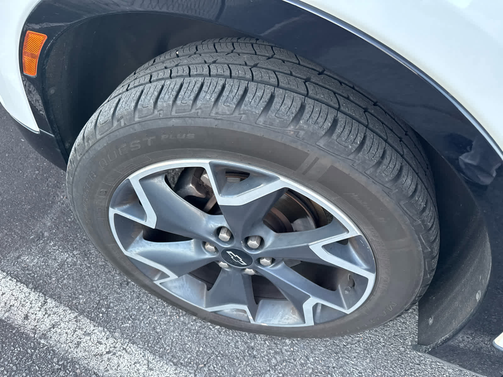 Used 2019 Chevrolet Blazer RS w/ LPO, Sport Package image 11