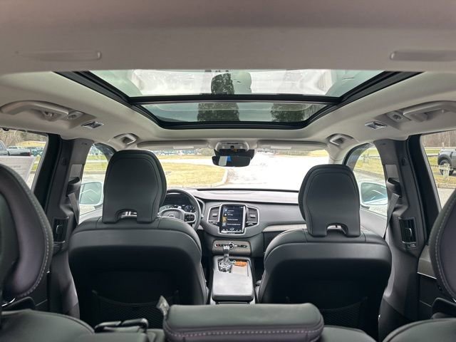 Used 2022 Volvo XC90 T6 Inscription w/ Advanced Package image 15
