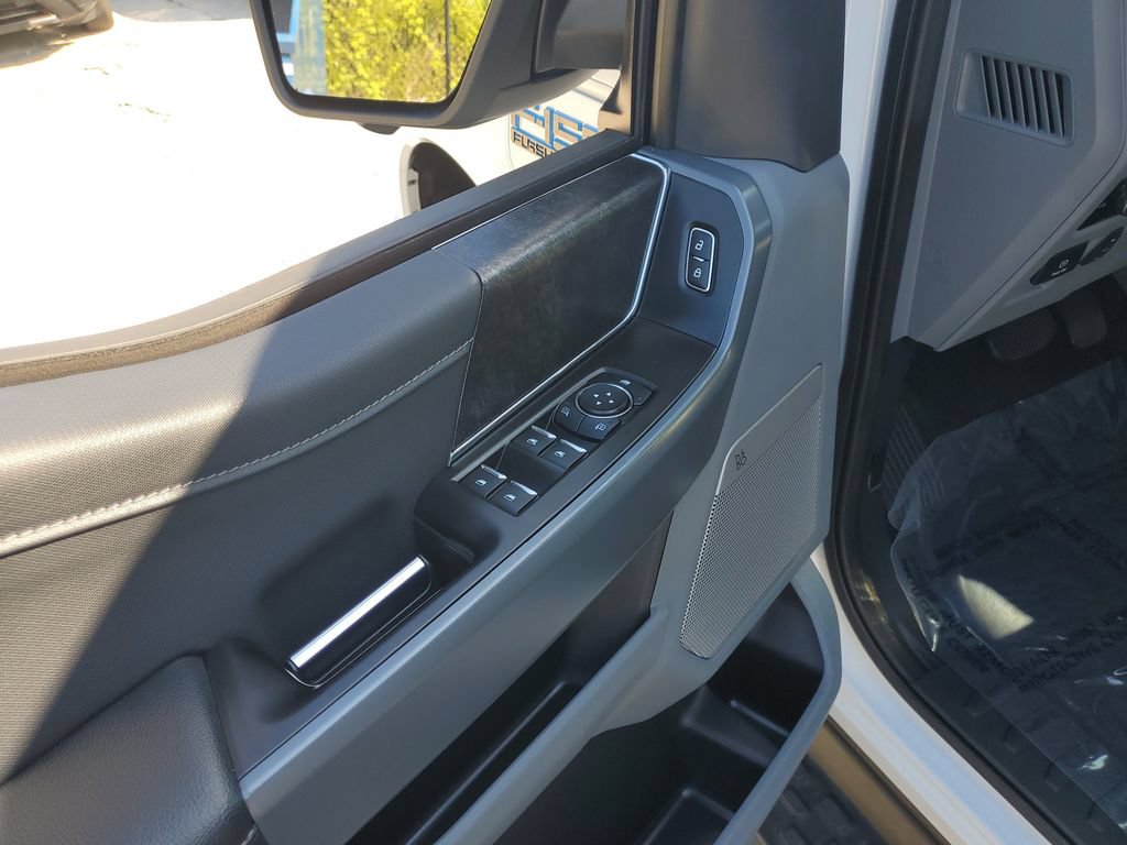 Used 2024 Ford F150 Lightning Flash AWD/4WD image 26