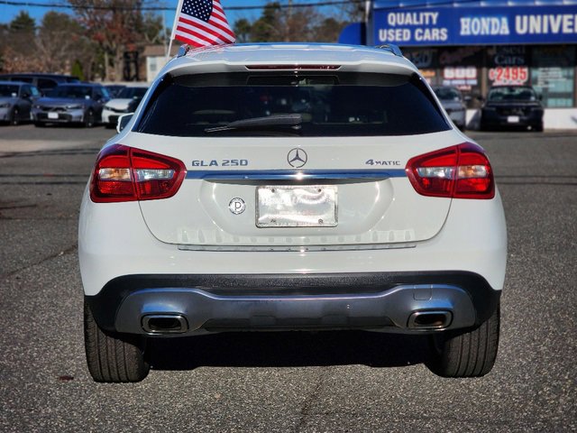 Used 2019 Mercedes-Benz GLA 250 4MATIC image 4