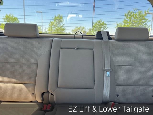 Used 2014 GMC Sierra 1500 SLE w/ SLE Value Package AWD/4WD image 27