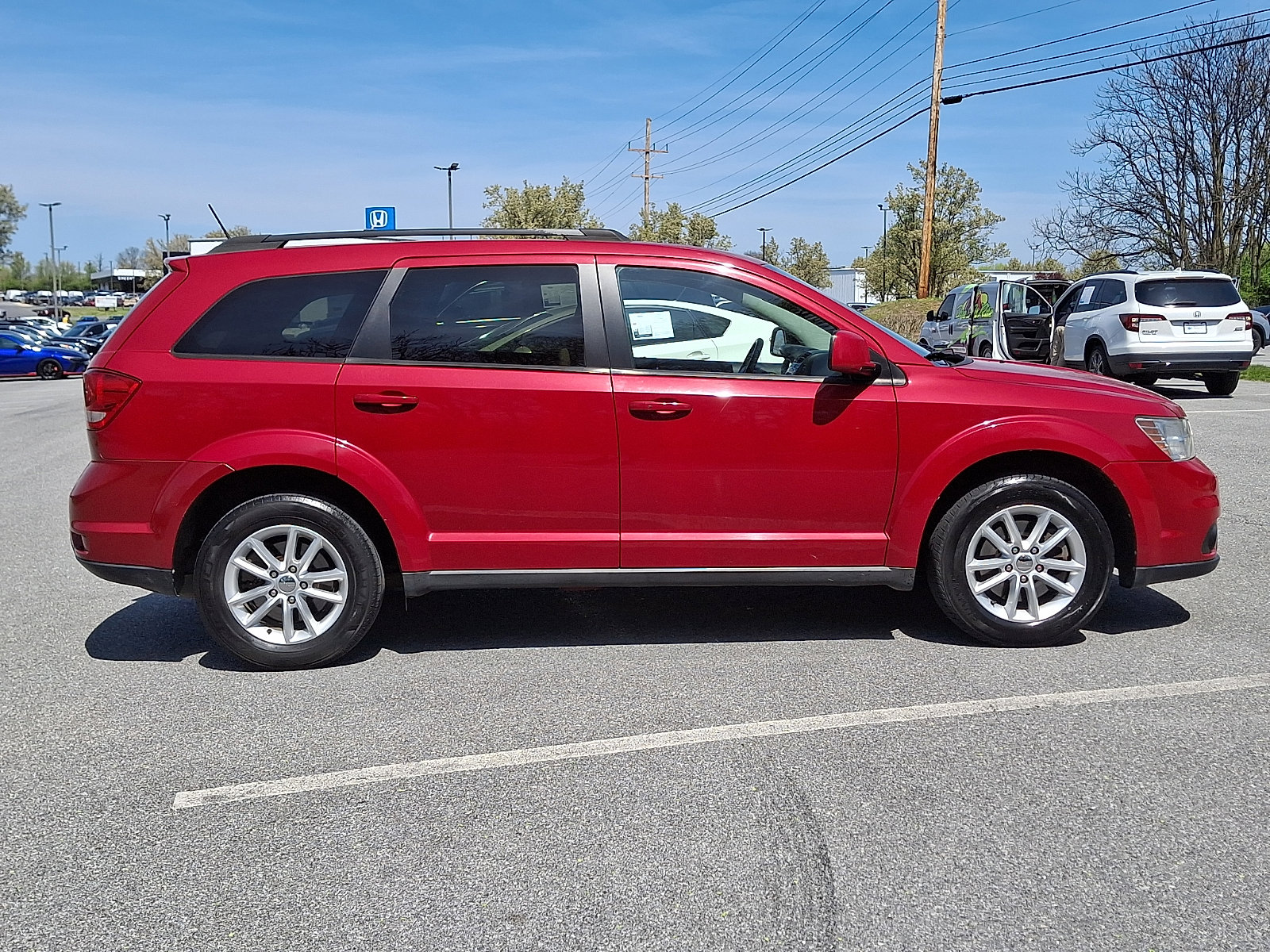 Used 2013 Dodge Journey SXT w/ Flexible Seating Group image 7