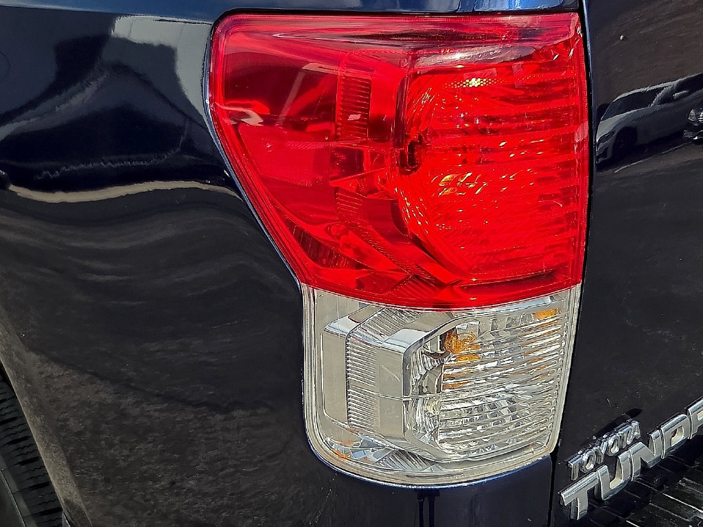 Used 2012 Toyota Tundra 2WD Double Cab w/ Tow Pkg image 8