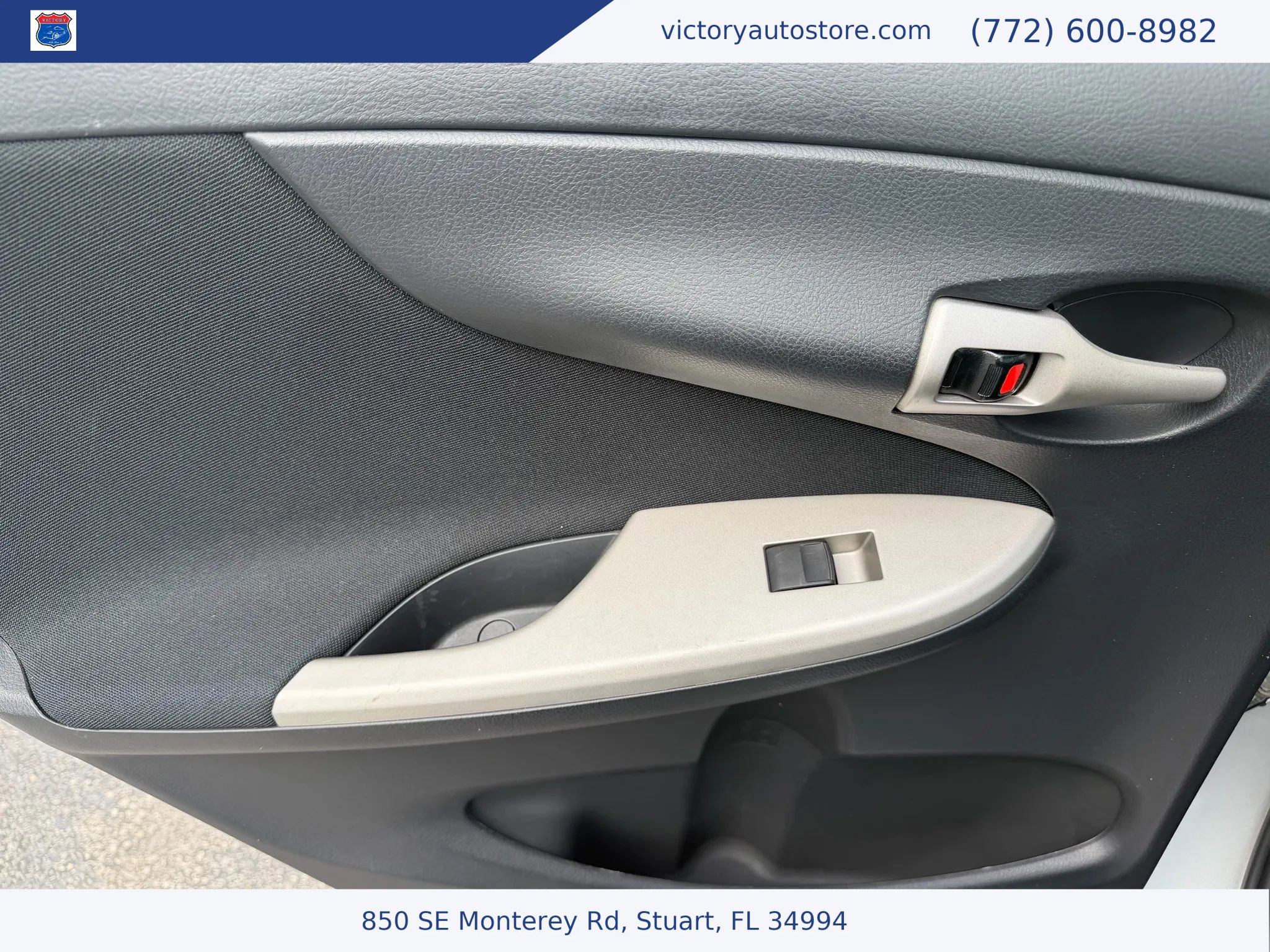 Used 2010 Toyota Corolla S image 26