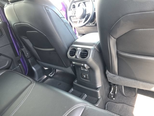 Used 2023 Jeep Wrangler Unlimited Sahara w/ Cold Weather Group AWD/4WD image 51