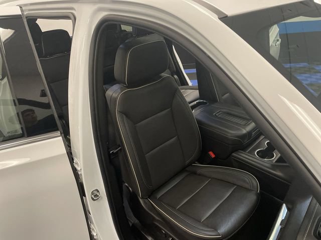 Used 2023 Chevrolet Tahoe Premier AWD/4WD image 26