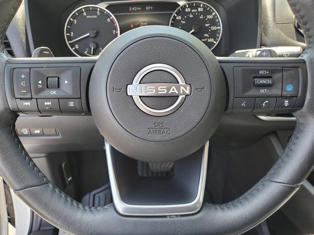 Certified 2024 Nissan Rogue SV w/ SV Premium Package image 25