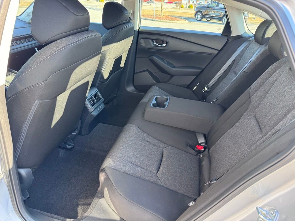 New 2025 Honda Accord SE image 28
