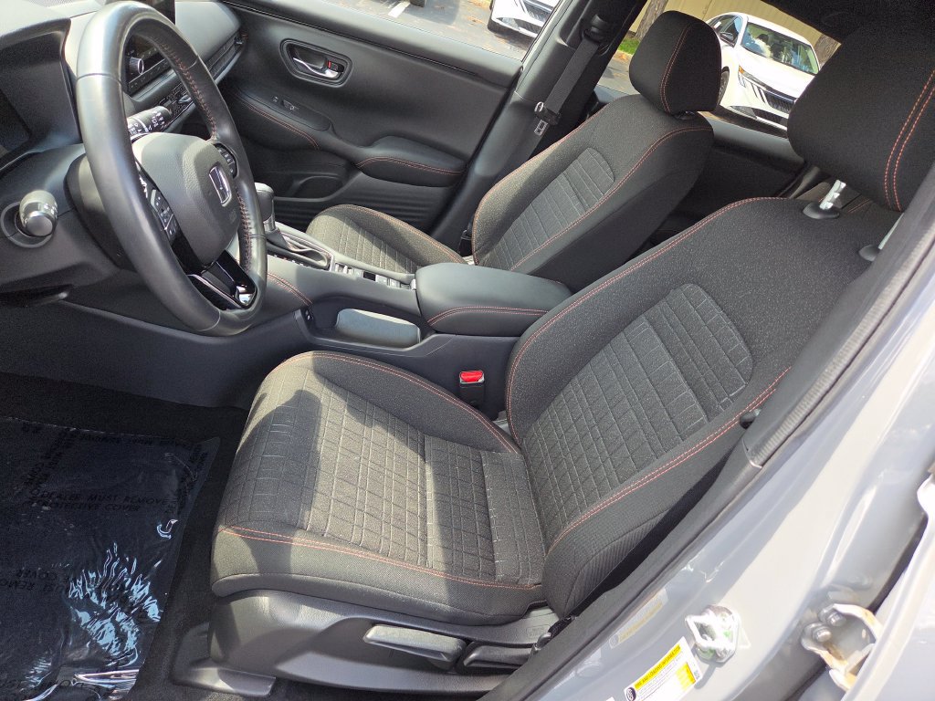Used 2024 Honda HR-V Sport image 27