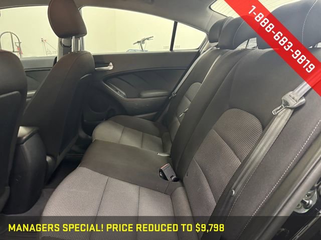 Used 2017 Kia Forte LX image 19
