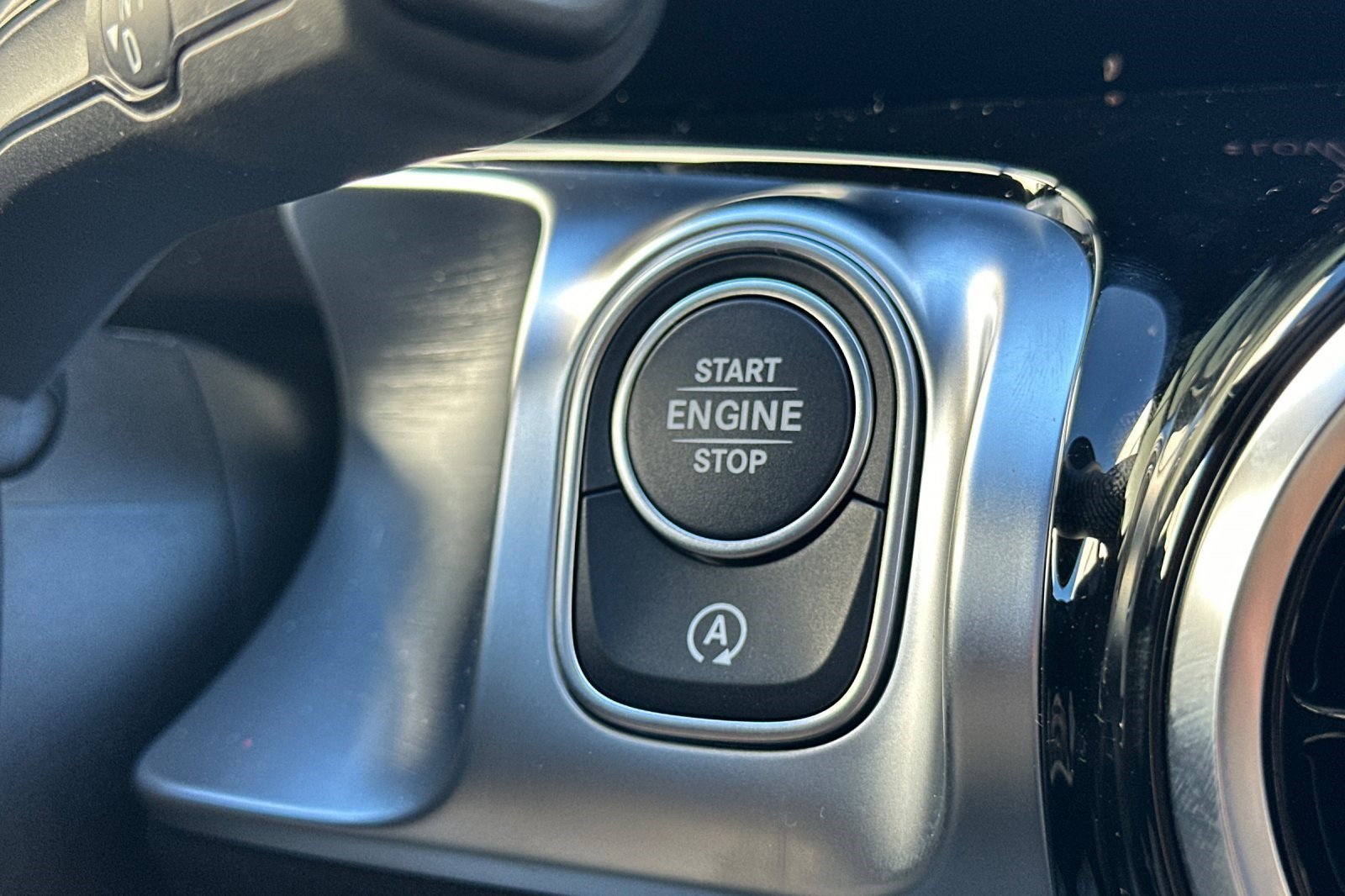 New 2026 Mercedes-Benz GLB 250 image 28