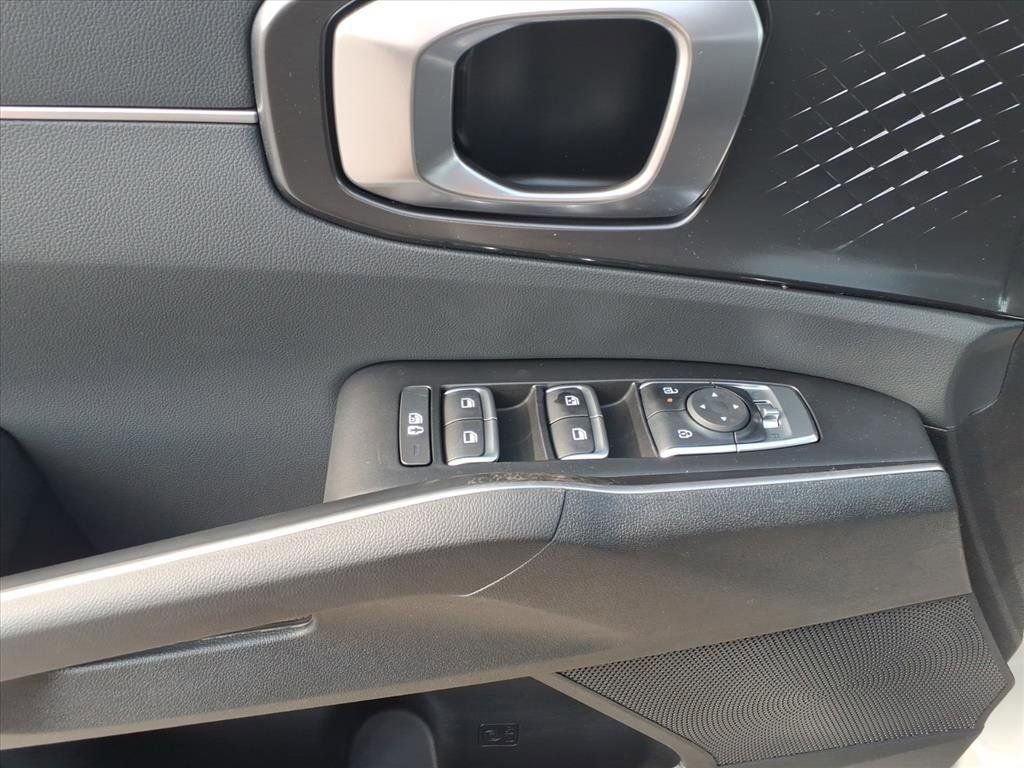 New 2026 Kia Sorento S image 12