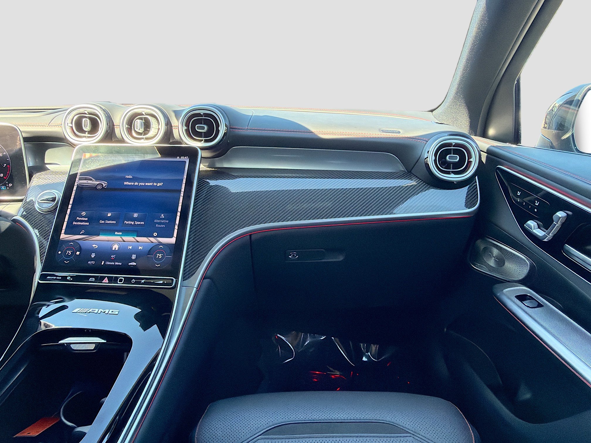 Used 2025 Mercedes-Benz GLC 43 AMG 4MATIC image 19