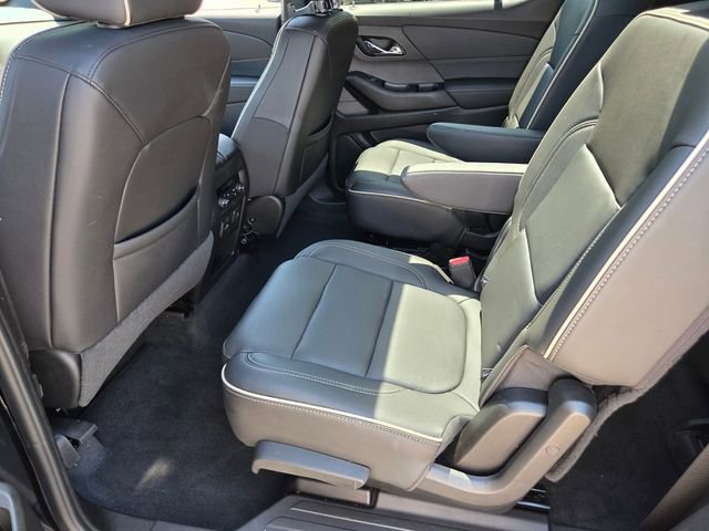 Used 2023 Chevrolet Traverse Premier w/ Redline Edition image 13