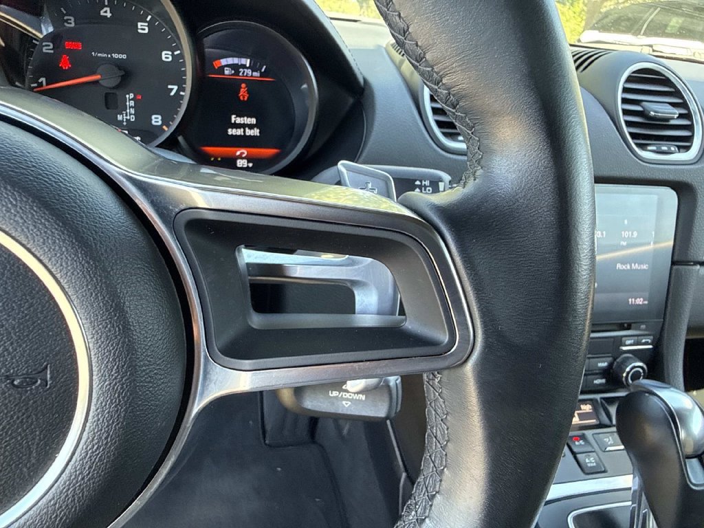 Used 2019 Porsche 718 Boxster RWD image 25