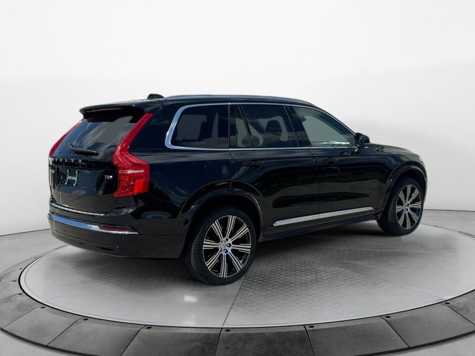 New 2025 Volvo XC90 T8 Plus w/ Protection Package Premier image 7