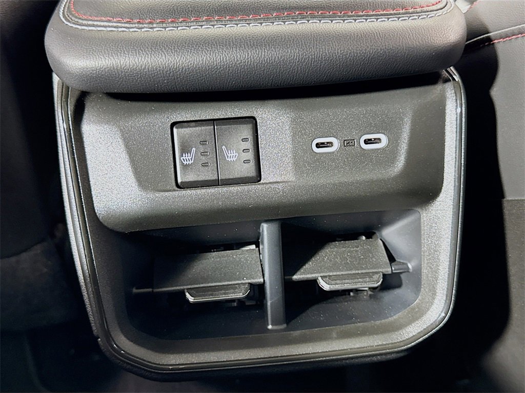 Used 2024 Dodge Charger R/T Scat Pack w/ Plus Group image 29