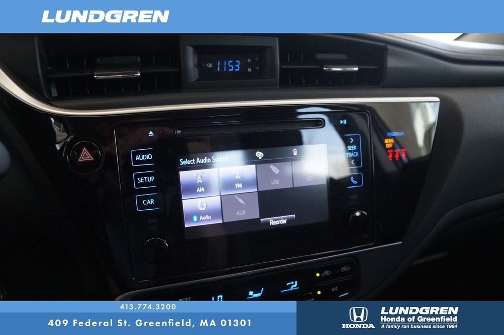 Used 2019 Toyota Corolla LE FWD image 22