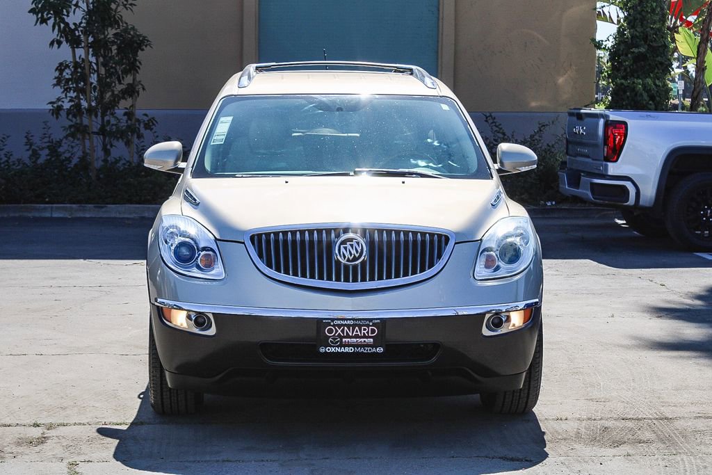 Used 2008 Buick Enclave CXL w/ Entertainment Package #1 FWD image 2