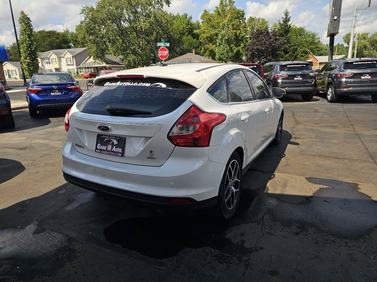 Used 2012 Ford Focus SEL FWD image 11