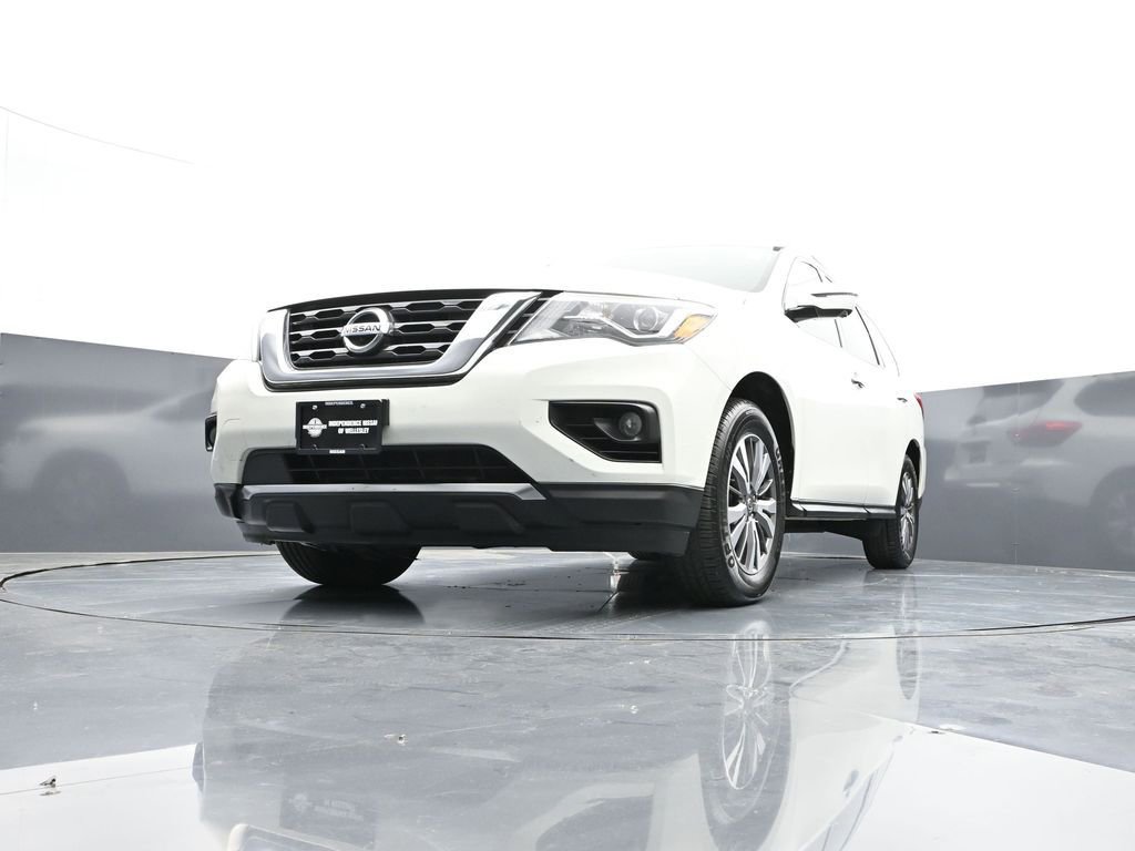 Used 2019 Nissan Pathfinder SL AWD/4WD image 48