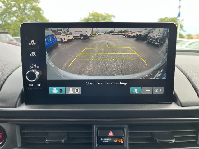 Used 2025 Honda Pilot TrailSport image 24