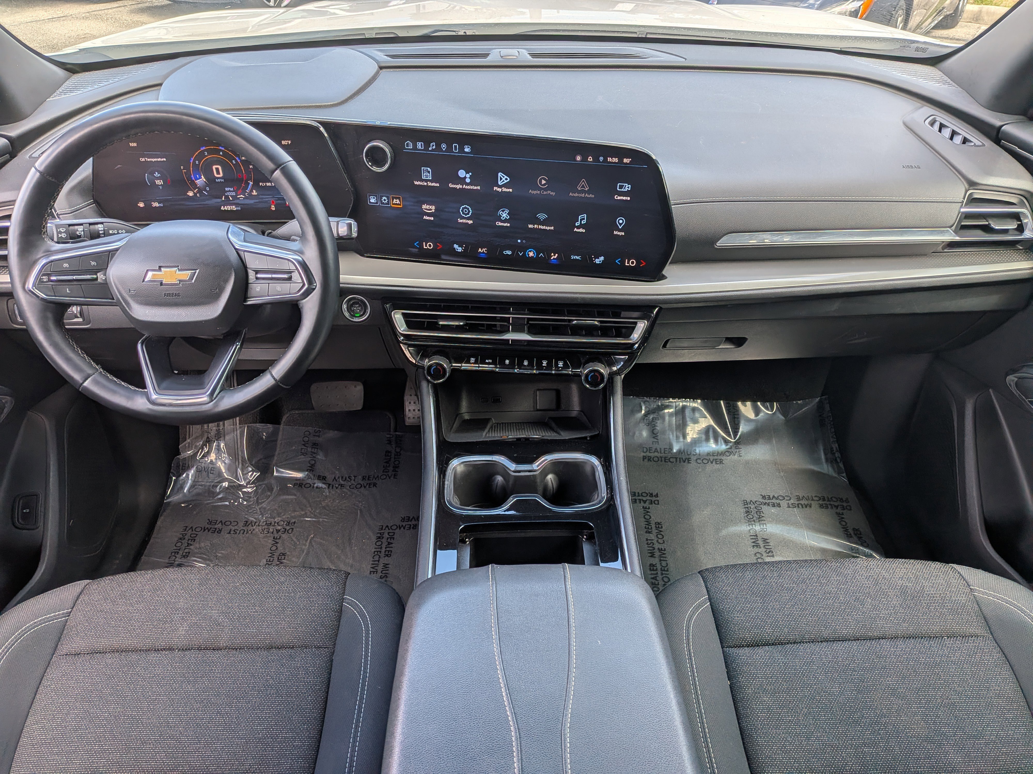 Used 2024 Chevrolet Traverse LT FWD image 17