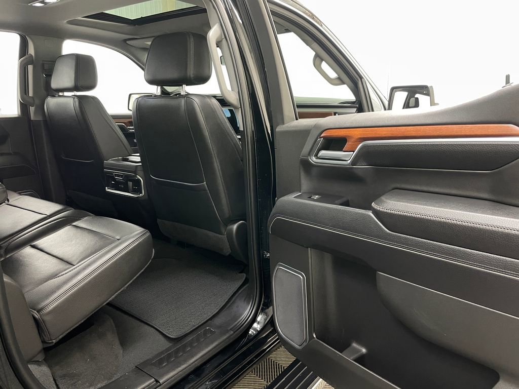 Used 2022 GMC Sierra 1500 Denali AWD/4WD image 46