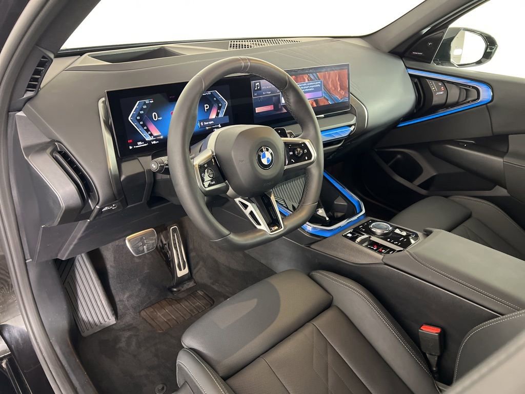 Used 2025 BMW X3 xDrive30i w/ Premium Package image 2