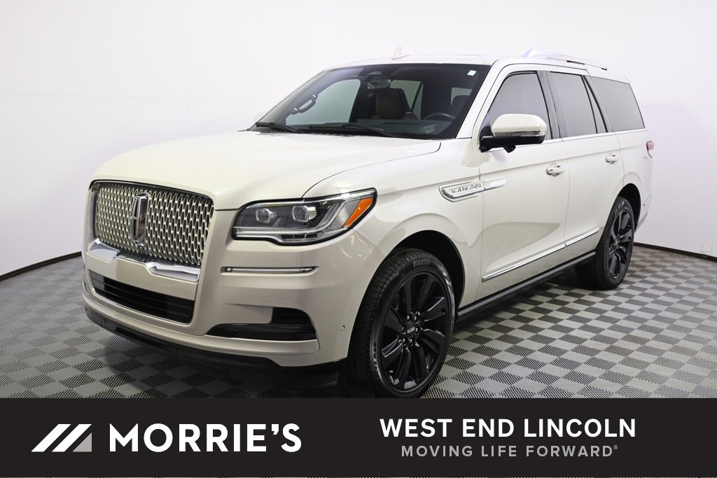 Certified 2024 Lincoln Navigator Reserve w/ Equipment Group 201A image 1