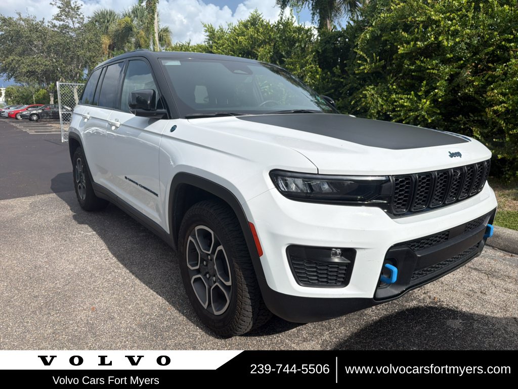 Used 2024 Jeep Grand Cherokee Trailhawk AWD/4WD video 1