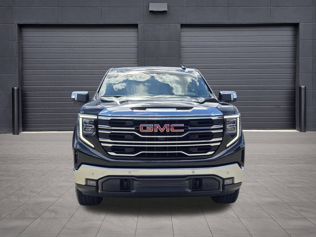 Used 2024 GMC Sierra 1500 SLT w/ SLT Premium Plus Package AWD/4WD image 2