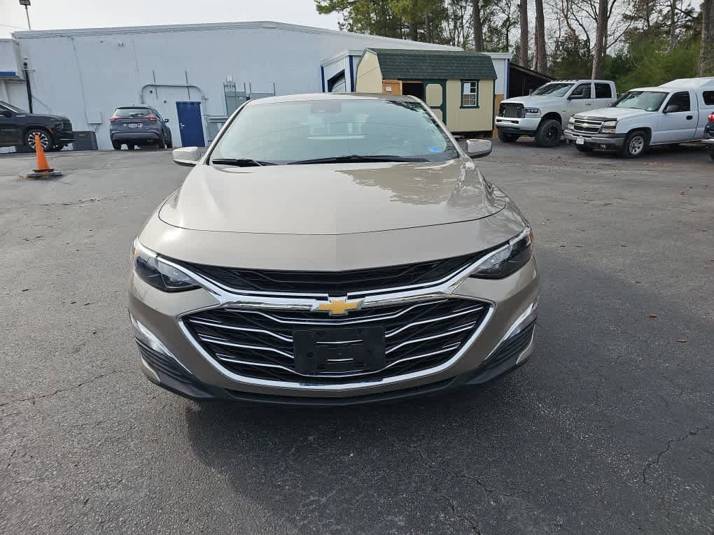 Used 2022 Chevrolet Malibu LS w/ Driver Confidence Package II FWD image 7