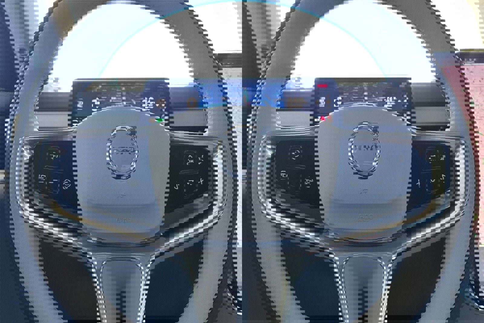 New 2025 Volvo EX90 Plus w/ Protection Package Premier image 23