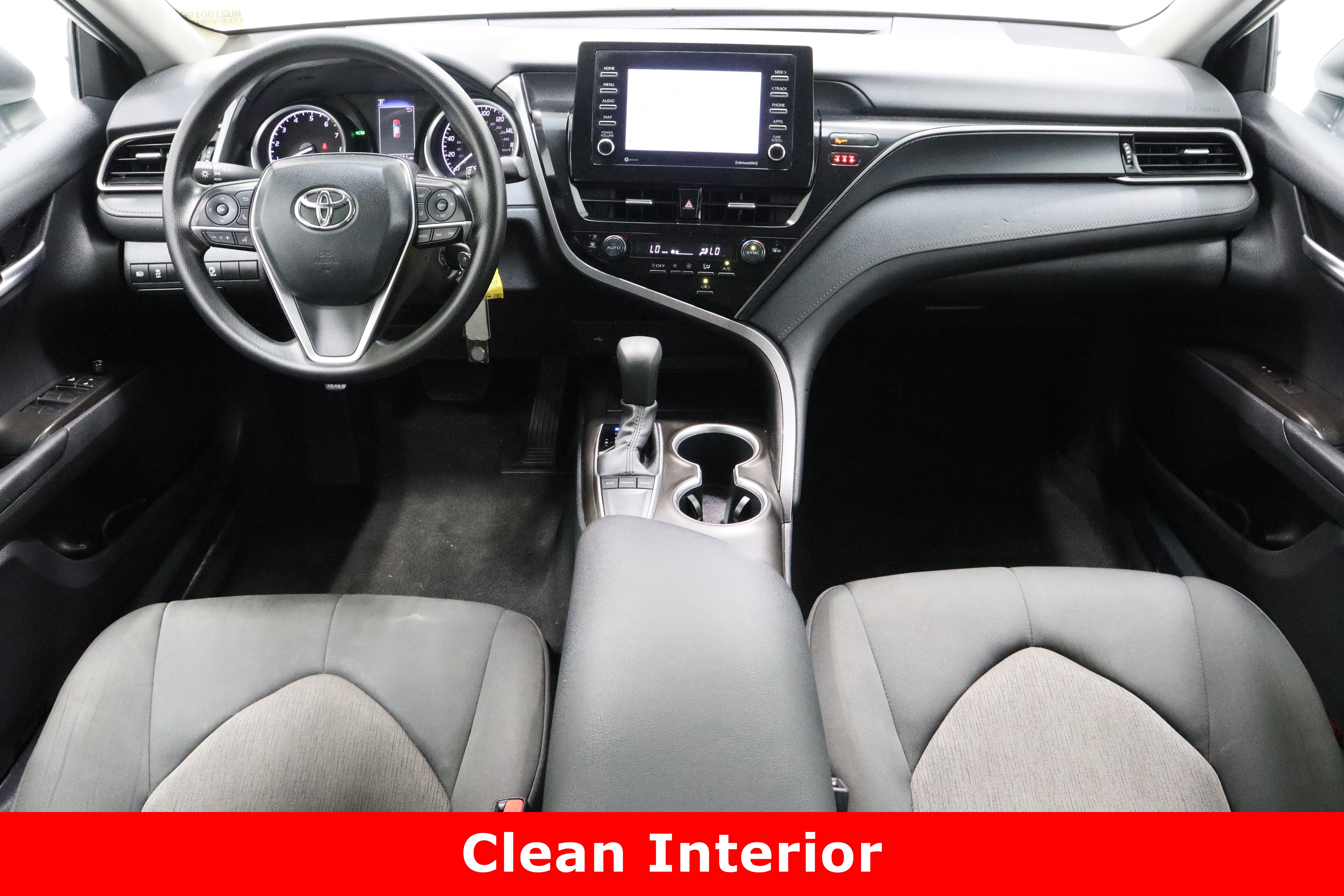 Used 2024 Toyota Camry LE image 28