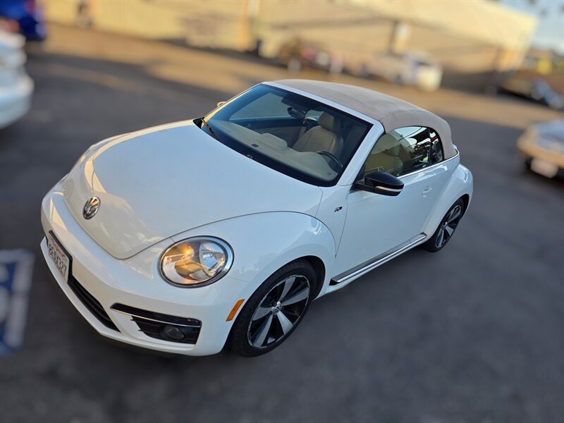 Used 2015 Volkswagen Beetle R-Line FWD image 2