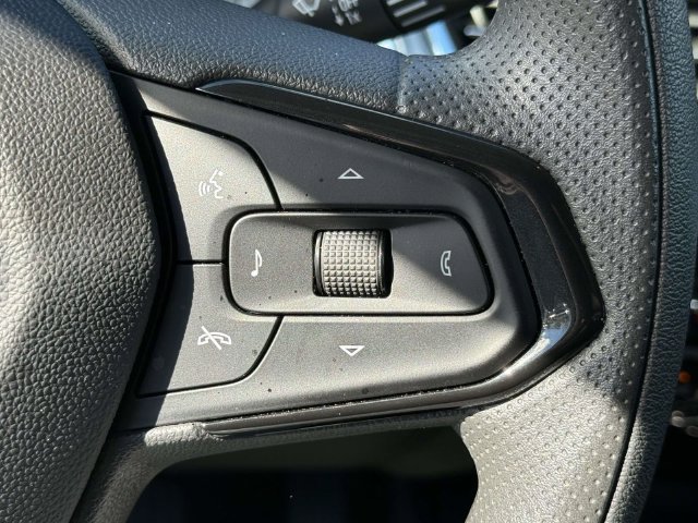 Used 2026 Chevrolet Trax LT FWD image 20