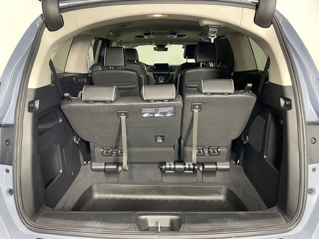 Certified 2025 Honda Odyssey Touring image 16