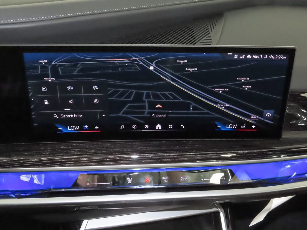 New 2025 BMW 750e xDrive image 17